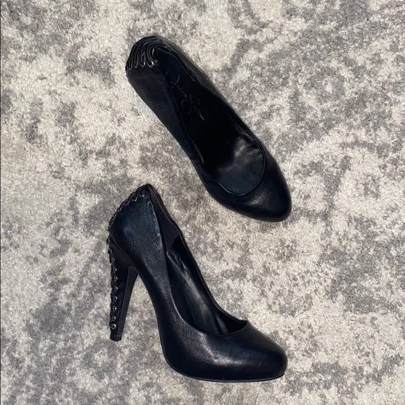 Jessica Simpson Shoes - Jessica Simpson Round Toe Pumps